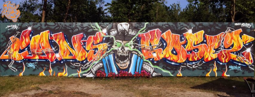 ★ CANS★ROSES ★ Happy Birthday Miles. Yo Seb HUGE THANKS To Local H20-dude... Sweetest Day by Avelon 31 and Noiz - The Dark Roses - Kolding, Denmark 14. June 2025